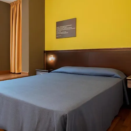 Hotel apartamentowy San Martino Mesyna